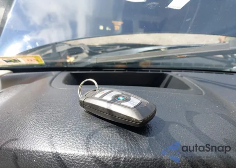 2015 BMW 528I xDrive из США, поврежденный, VIN WBA5A7C57FG143172